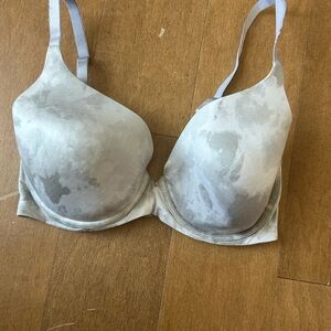 Aerie Sunnie Light Gray T-Shirt Bra - Comfortable Everyday Support 32DDD